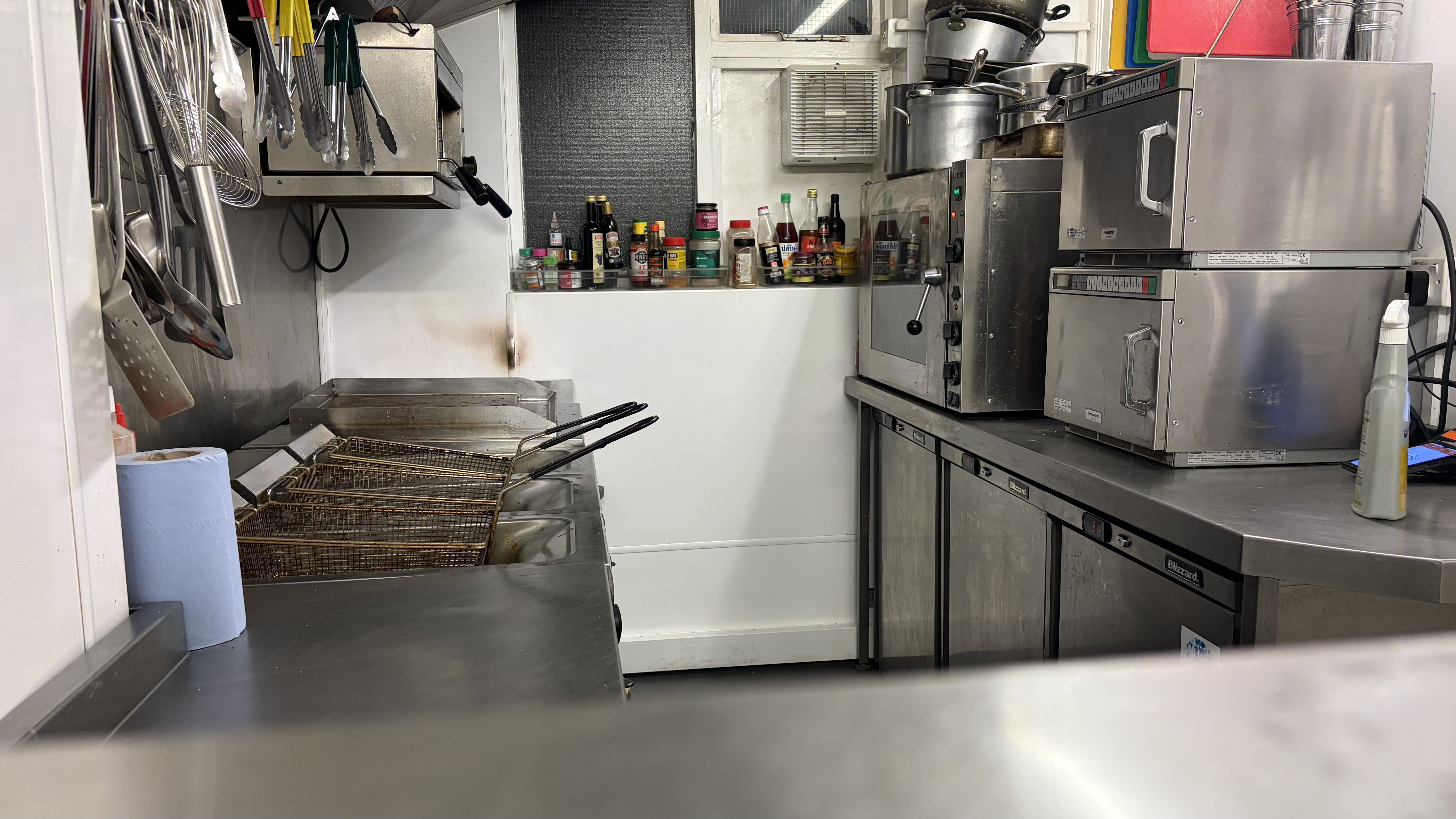 images/7-2025-11-26-15-39-45-8351-kitchen pic.jpeg